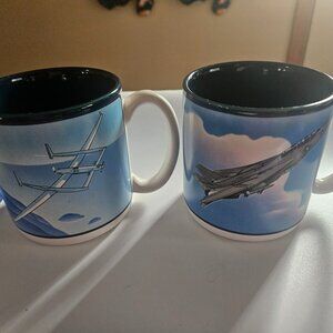VINTAGE SMITHSONIAN MUGS VOYAGER AIRCRAFT& F14TOMCAT